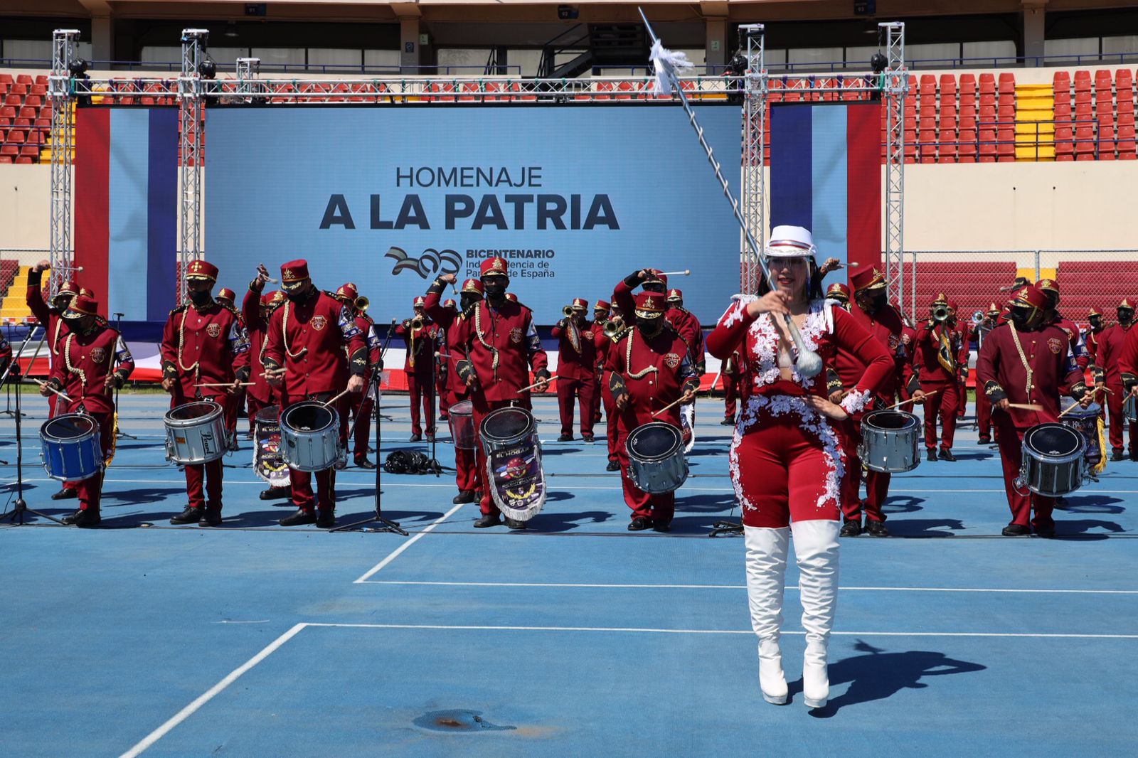 exhibicion-de-bandas-en-el-rommel-fernandez