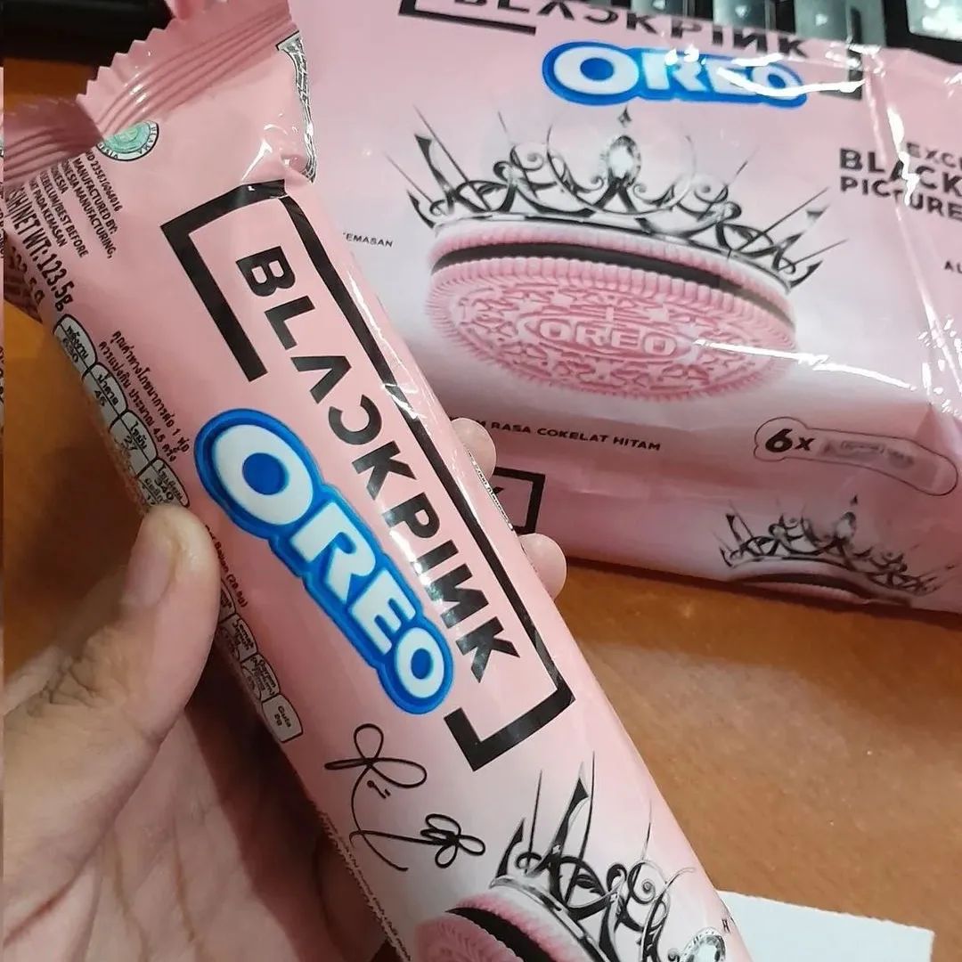 oreos-black-pink